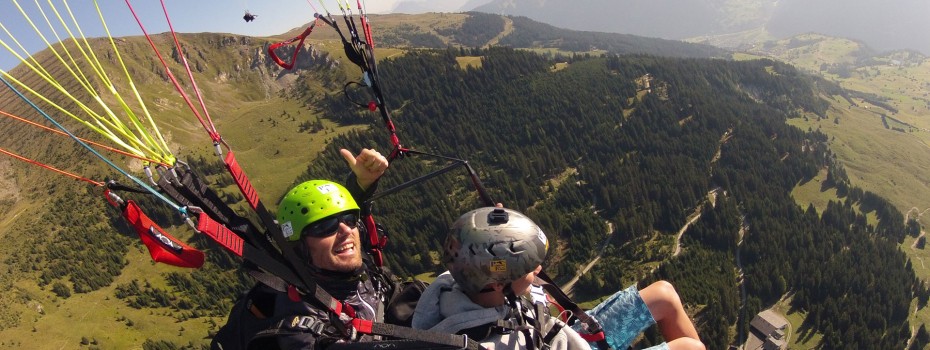 Paragleiten im Tiroler Oberland